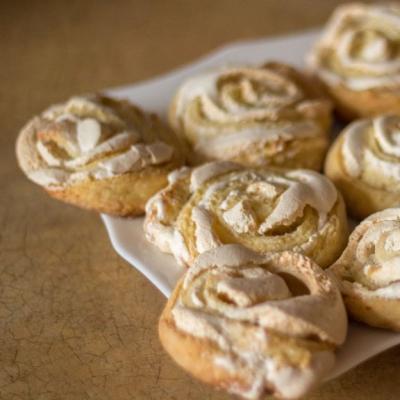 Rosette cookies made from curd dough, the most correct recipe