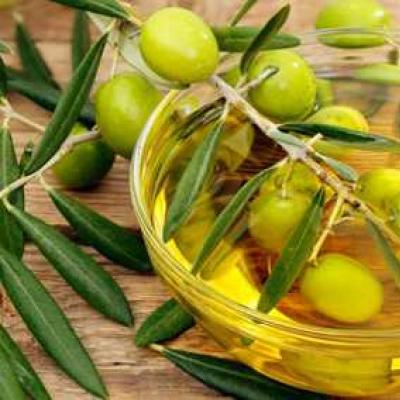 Olive oil for face